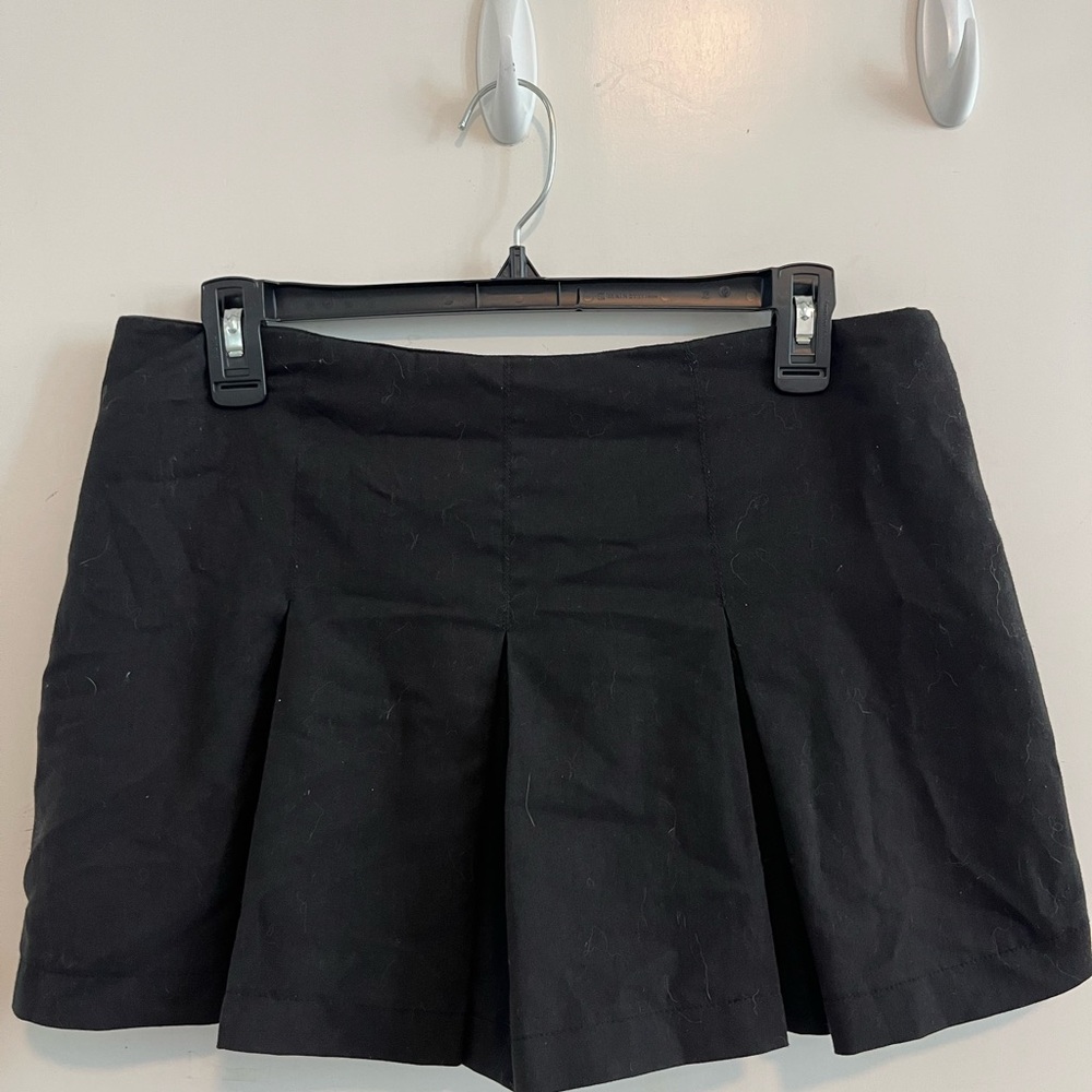 Black Pleated Mini Skirt